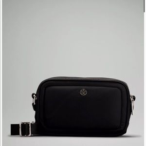 LULULEMON camera bag